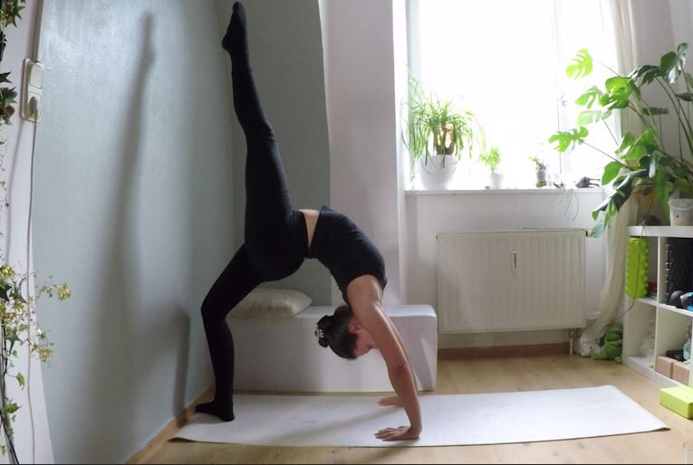 Backbending: Bridge Pose & One Leg up!